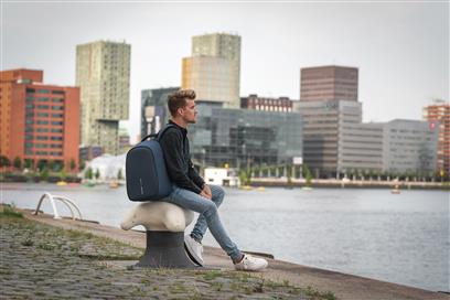 XDDESIGN BOBBY HERO Anti-theft Backpack in rPET material Navy Blue