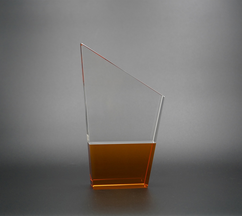SH1011 - Amberyn - 01.jpg
