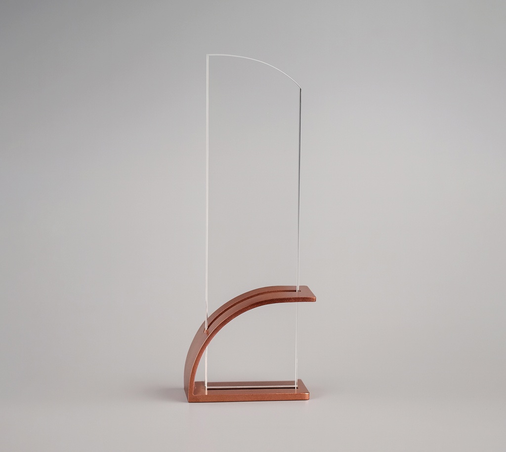 Aurarise has a polished bronze curved base with a clear arched upright panel, giving it a clean and classy finish. feels special like to be proud to receive for real effort and recognition.
