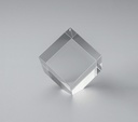 The Edgeaura cube features a sharp edge cut with high-quality K9 crystal that enhances its modern look with flat surface to be placed. Its clear design making it a great choice for awards or decorative displays.