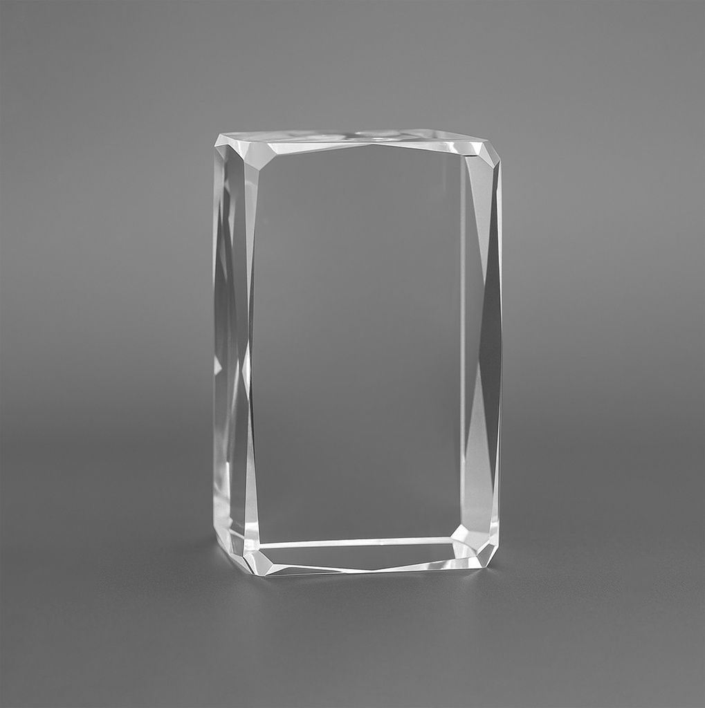 The Beveluxe crystal features a unique design with bevelled edges that enhance its K9 crystal, comes in various sizes.
Perfect for corporate recognition, personalization, and premium gifting.